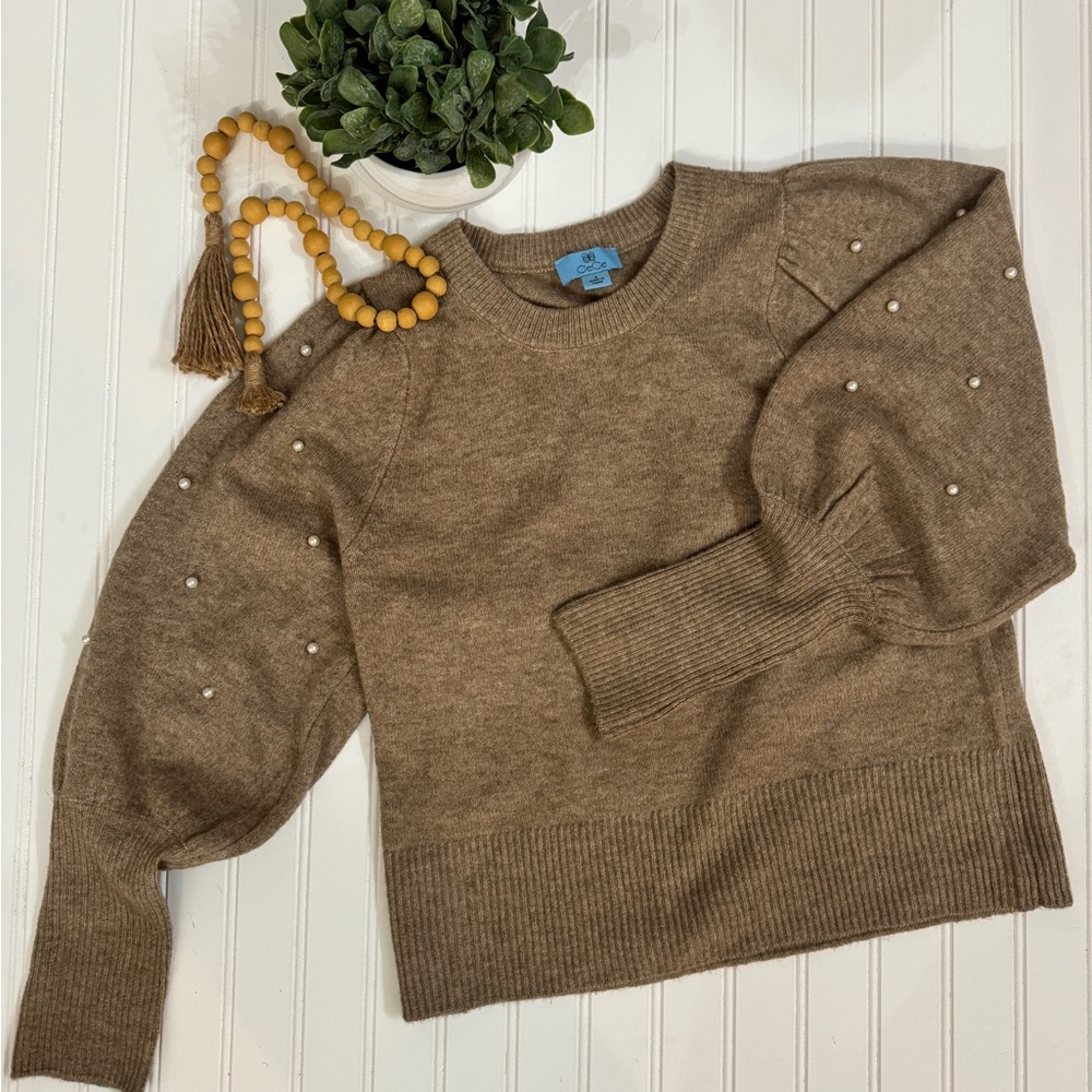 Cece Crew Neck Sweater w/ Pearls